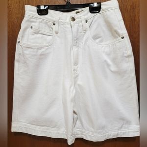 Ltd. J. Limited Jeans white shorts